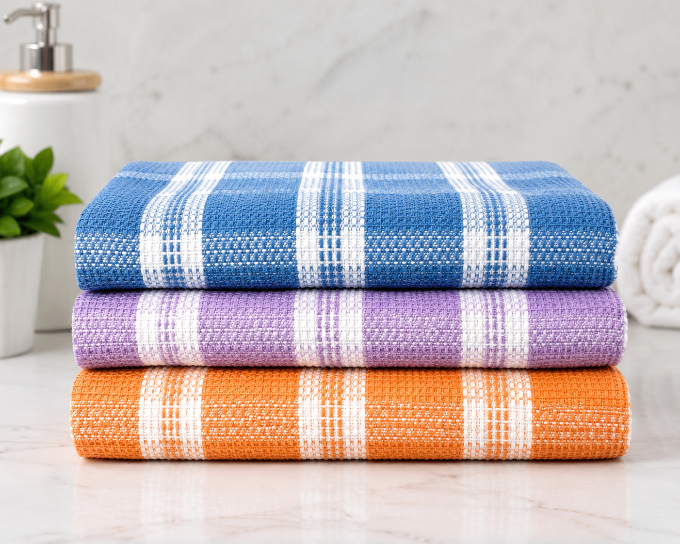 Luxury Bath Towel - 100% Cotton Towel - size 30” x 60” – Pack of three - Three days return only for wrong and damaged items only